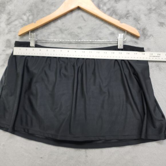 Catalina Swim Bottoms Womens Size XL (16-18) Black Solid Skirt Built-In Brief - Picture 7 of 9